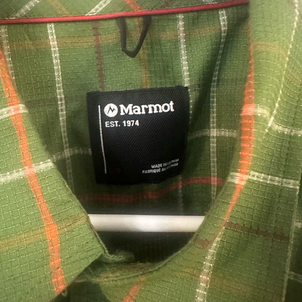 Marmot Green and Orange Casual Button Down Shirt